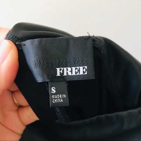 Wilfred Free Vegan Leather High Rise Leggings - Picture 3 of 4